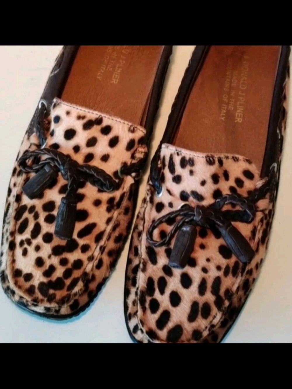 Donald J. Pliner Womens 7.5 EZARA Made in the Mountains of Italy Moccasins Style